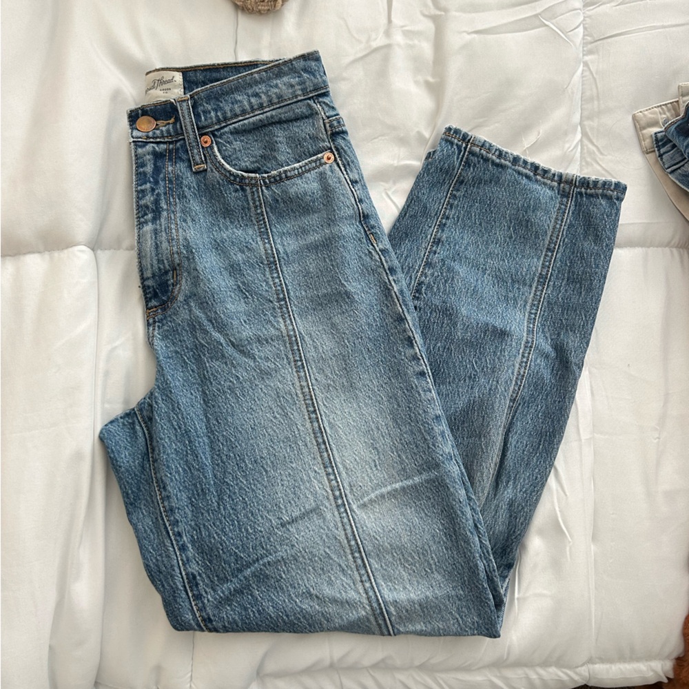 Target Universal Thread Vintage Straight Blue Jeans